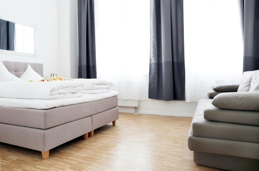 Sc 03 By Rockchair L Superhost Status L 2 Bedrooms Boxspringbeds Balcony Elevator - Cozy Family & Business Flair Welcomes You! Apartment