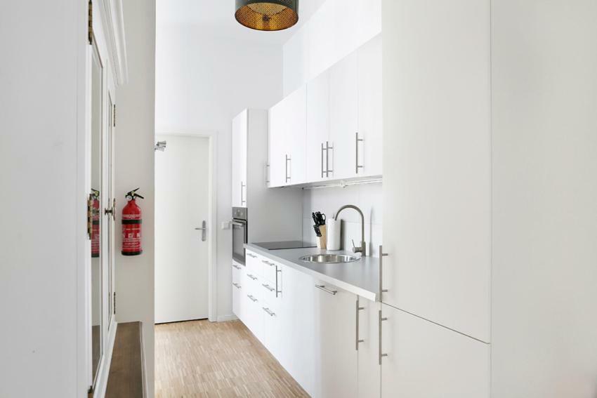 Sc 03 By Rockchair L Superhost Status L 2 Bedrooms Boxspringbeds Balcony Elevator - Cozy Family & Business Flair Welcomes You! * Berlin